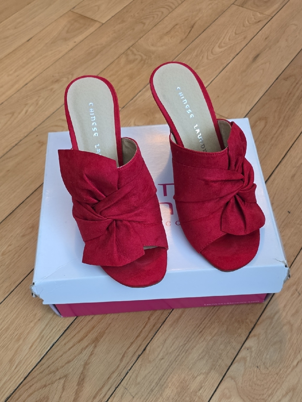 Chinese Laundry Red Knot Suede Mules